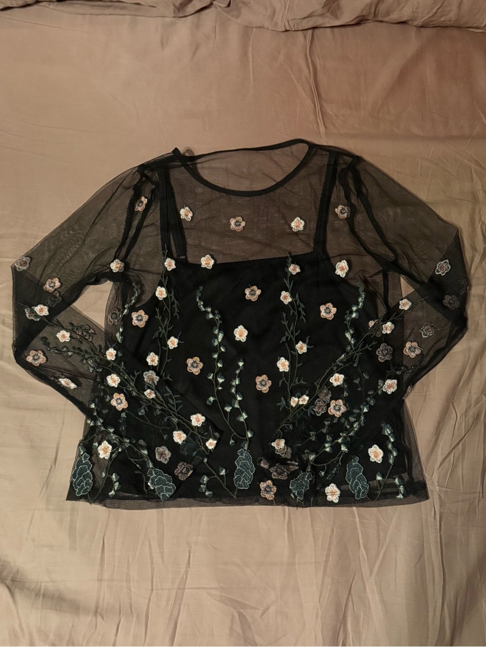 Nectar Mesh Floral Embroidered Long-Sleeve Top